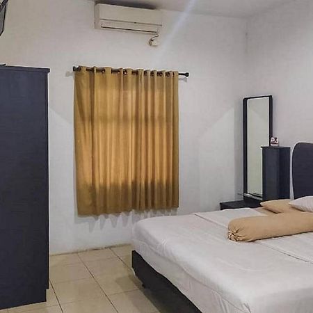 מלון טאסיקמאלאיה Graha Ht Sumantri Mitra Reddoorz מראה חיצוני תמונה