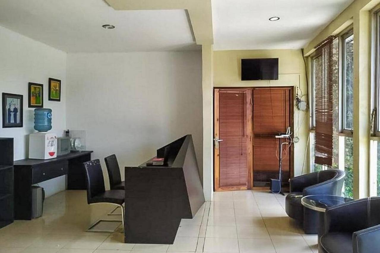 מלון טאסיקמאלאיה Graha Ht Sumantri Mitra Reddoorz מראה חיצוני תמונה